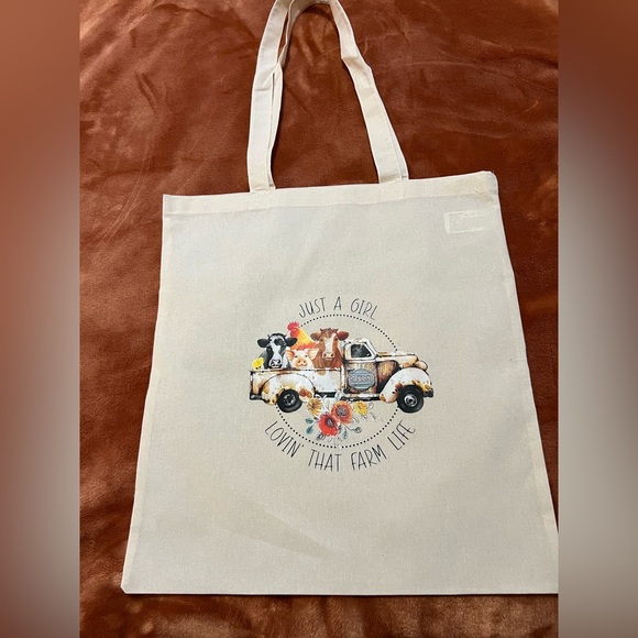 Just A Girl Lovin That Farm Life Tote Bag 🐮🐷🐓 - Picture 4 of 5